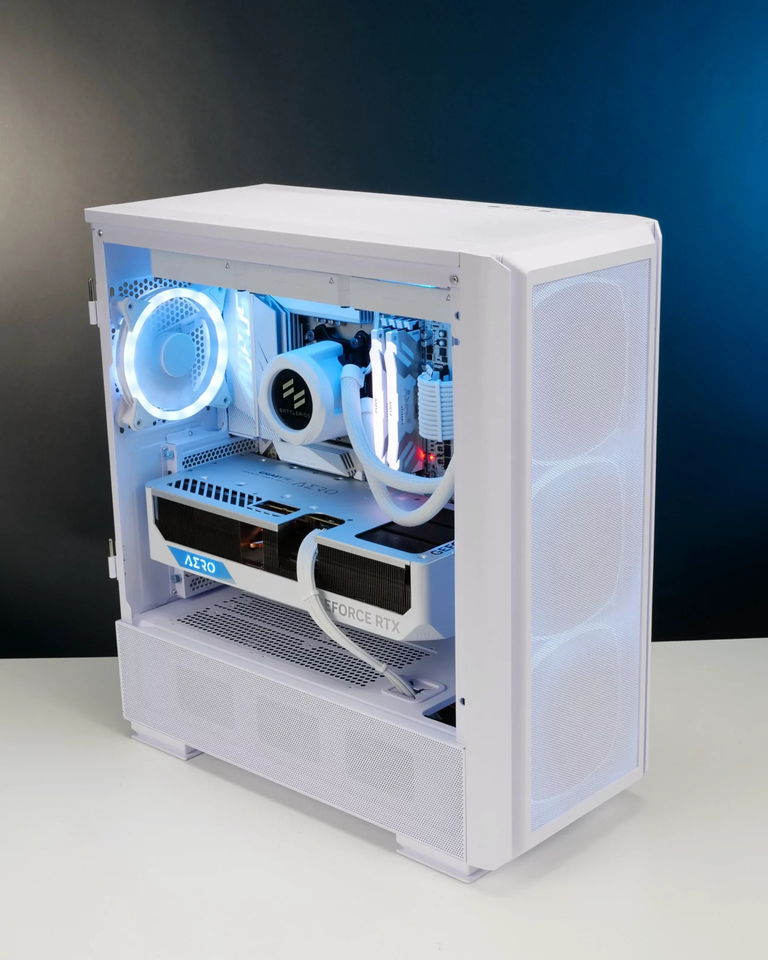 MONTECH Lancia Il Case SKY TWO GX